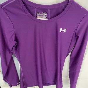 Excellent Condition Under Armour Long Sleeve Tee